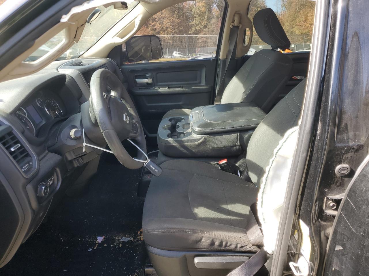 2019 RAM 2500 VIN 3C6UR5HL8KG548854 Copart auction photo, front end damage thumbnail 7