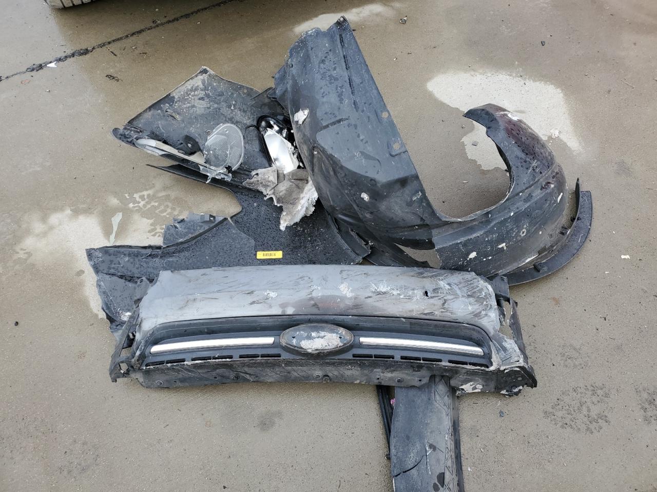 2015 Ford Escape VIN 1FMCU0GX9FUC34543 Copart auction photo, front end damage thumbnail 12