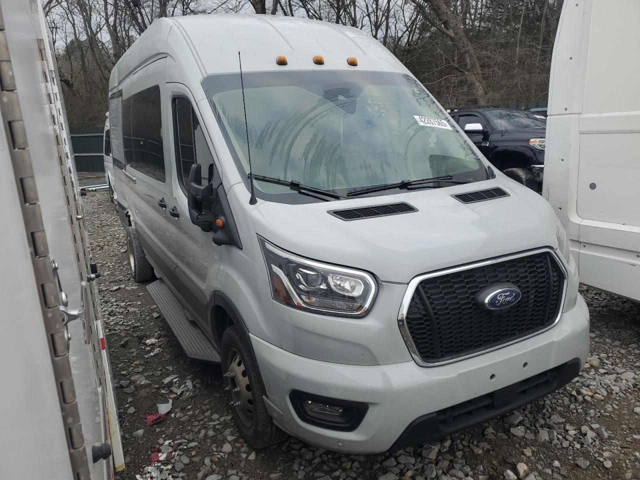 2023 Ford Transit VIN 1FBVU4XG0PKA59413 Copart auction photo, all over damage thumbnail 4