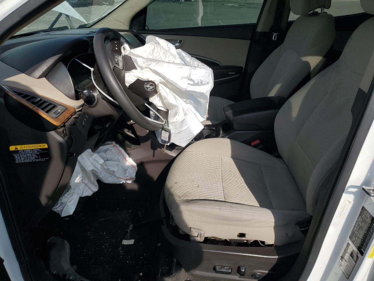 2016 Hyundai Santa Fe VIN 5XYZU3LB8GG343749 Copart auction photo, front end damage thumbnail 7