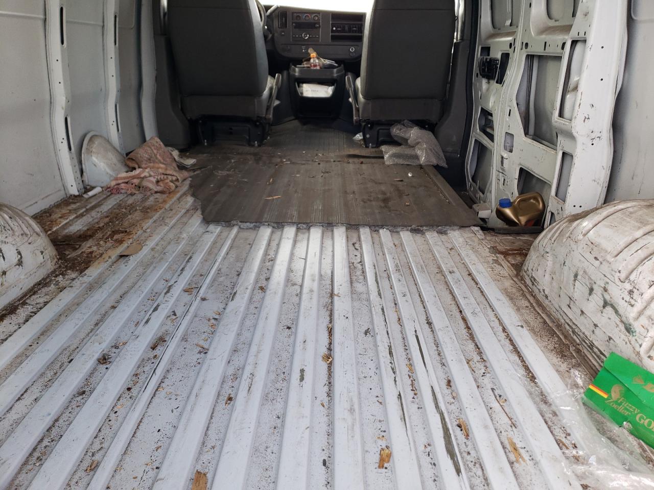 2010 Chevrolet Express VIN 1GCZGFDA1A1129207 Copart auction photo, front end / all over damage thumbnail 10