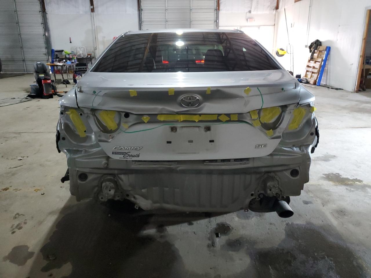 2016 Toyota Camry VIN 4T1BF1FK3GU215019 Copart auction photo, rear end damage thumbnail 6