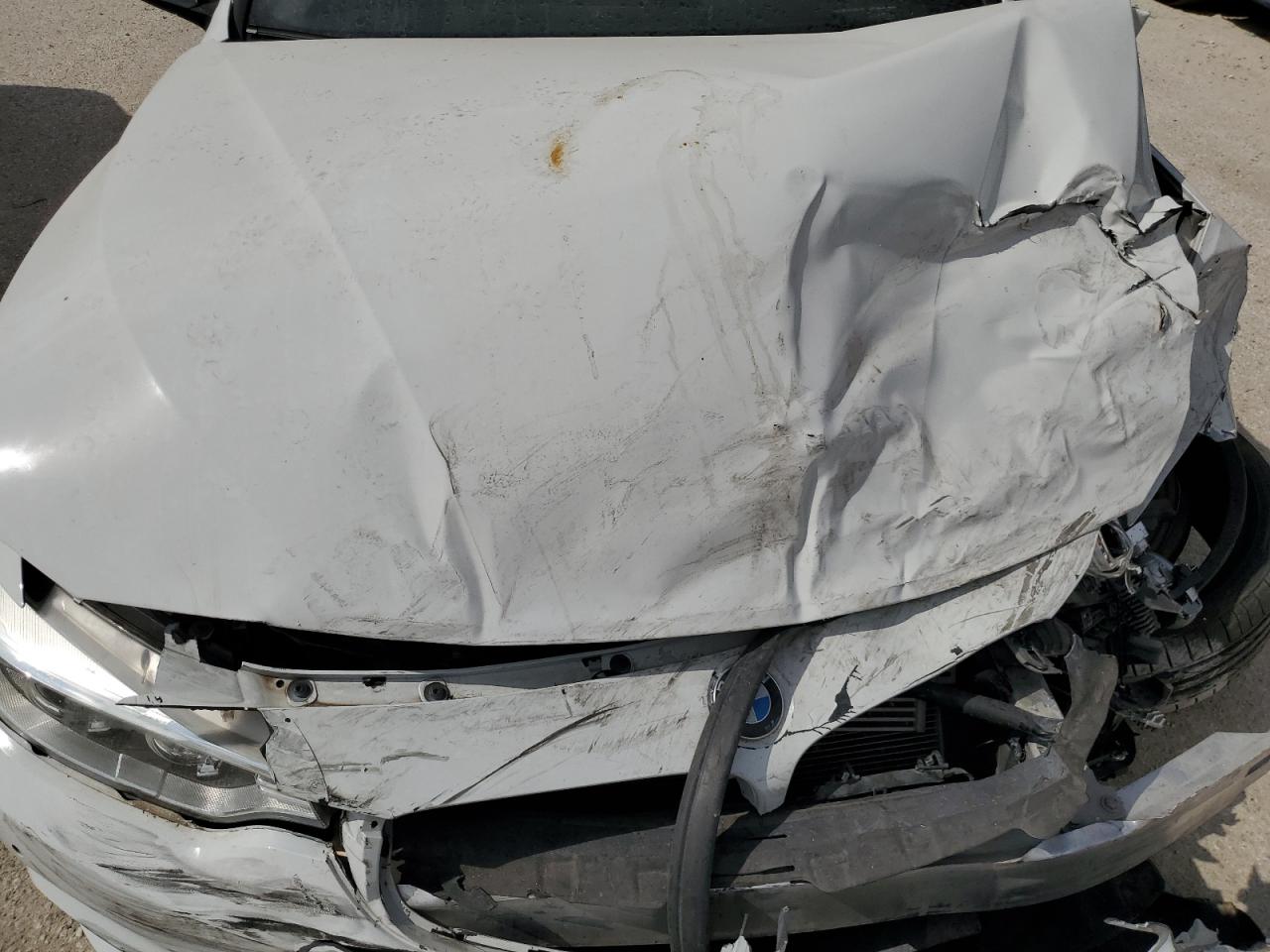 2015 BMW 4er VIN WBA3R1C51FK193334 Copart auction photo, all over damage thumbnail 11