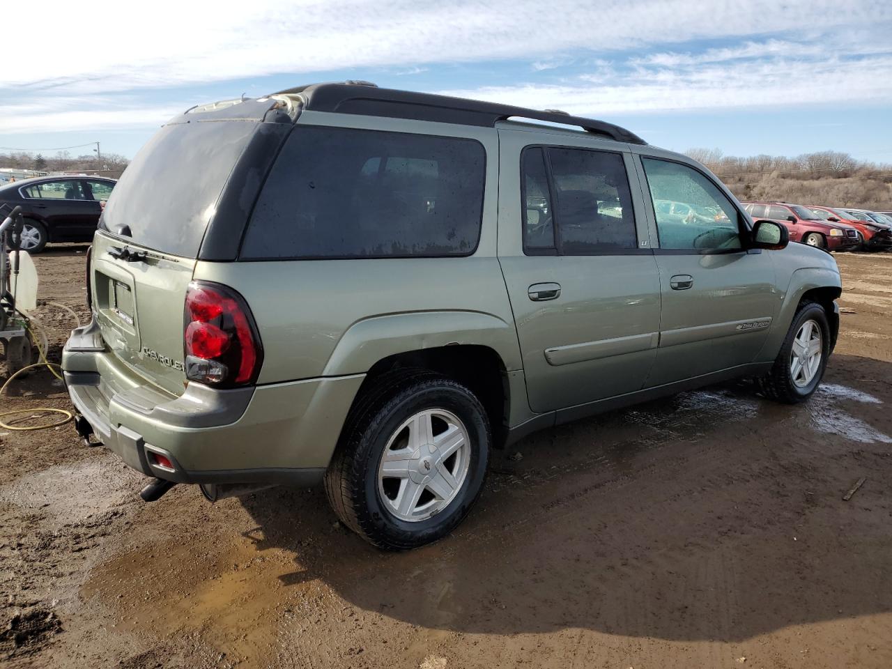 2003 Chevrolet TrailBlazer VIN 1GNET16S036192122 Copart auction photo, front end / side damage thumbnail 3