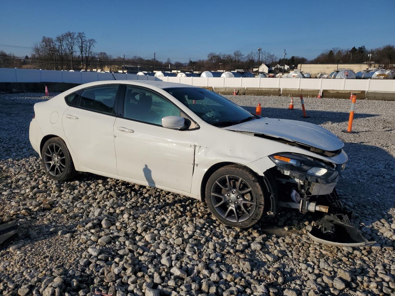 2016 Dodge Dart VIN 1C3CDFFAXGD822249 Copart auction photo, front end / side damage thumbnail 4