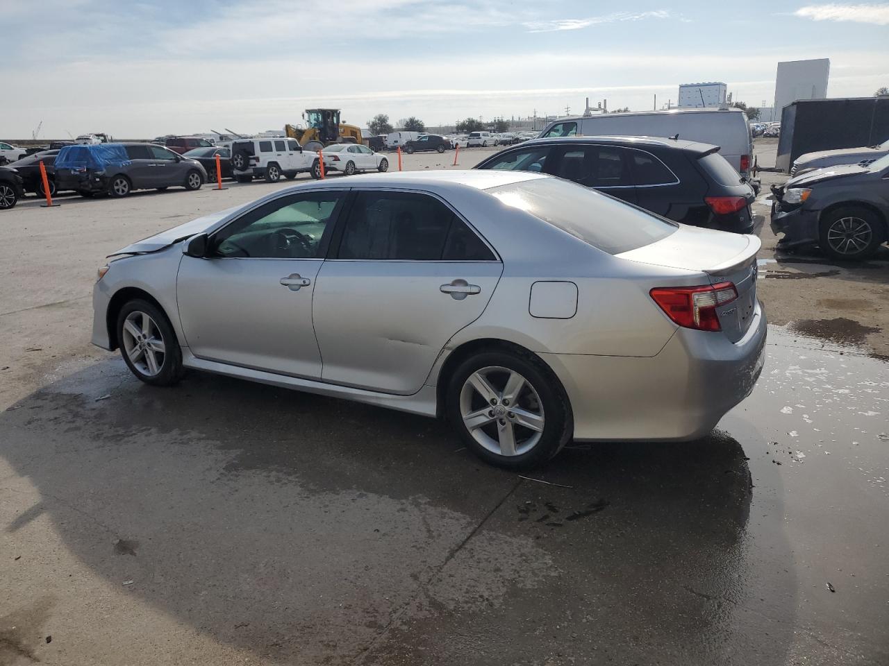 2013 Toyota Camry VIN 4T1BF1FKXDU687228 Copart auction photo, front end damage thumbnail 2