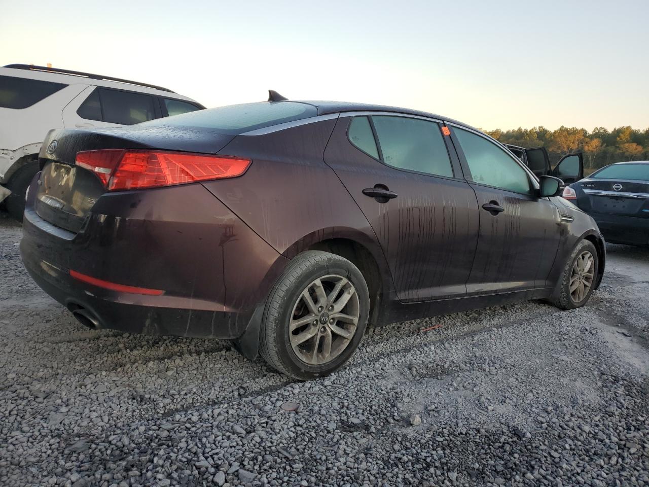 2011 KIA Optima VIN KNAGM4A76B5162949 Copart auction photo, all over damage thumbnail 3