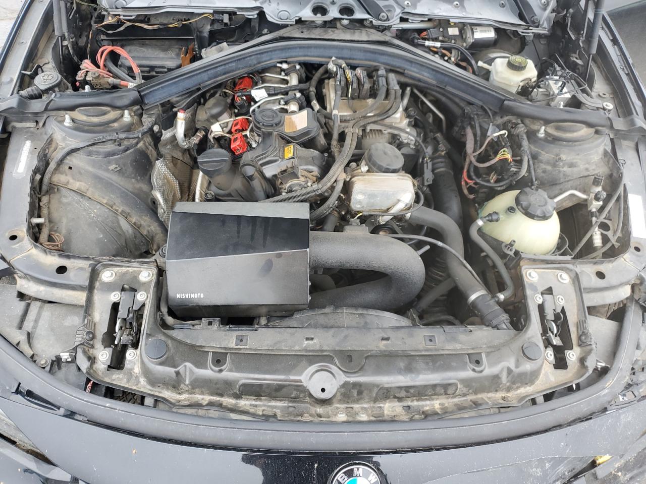 2013 BMW 3er VIN WBA3A5G52DNP19572 Copart auction photo, front end / side damage thumbnail 12