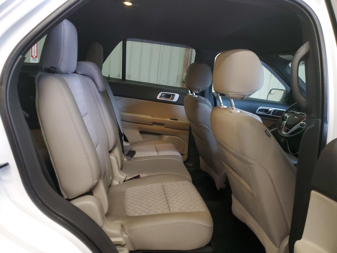 2015 Ford Explorer VIN 1FM5K8D83FGB65275 Copart auction photo, normal wear damage thumbnail 11