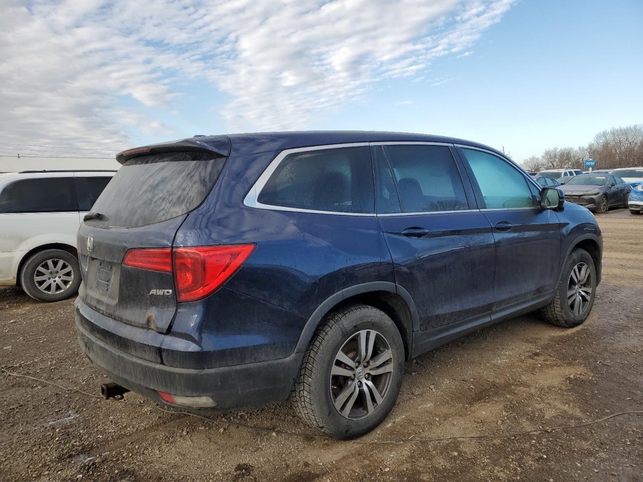2016 Honda Pilot VIN 5FNYF6H55GB009583 Copart auction photo, mechanical damage thumbnail 3
