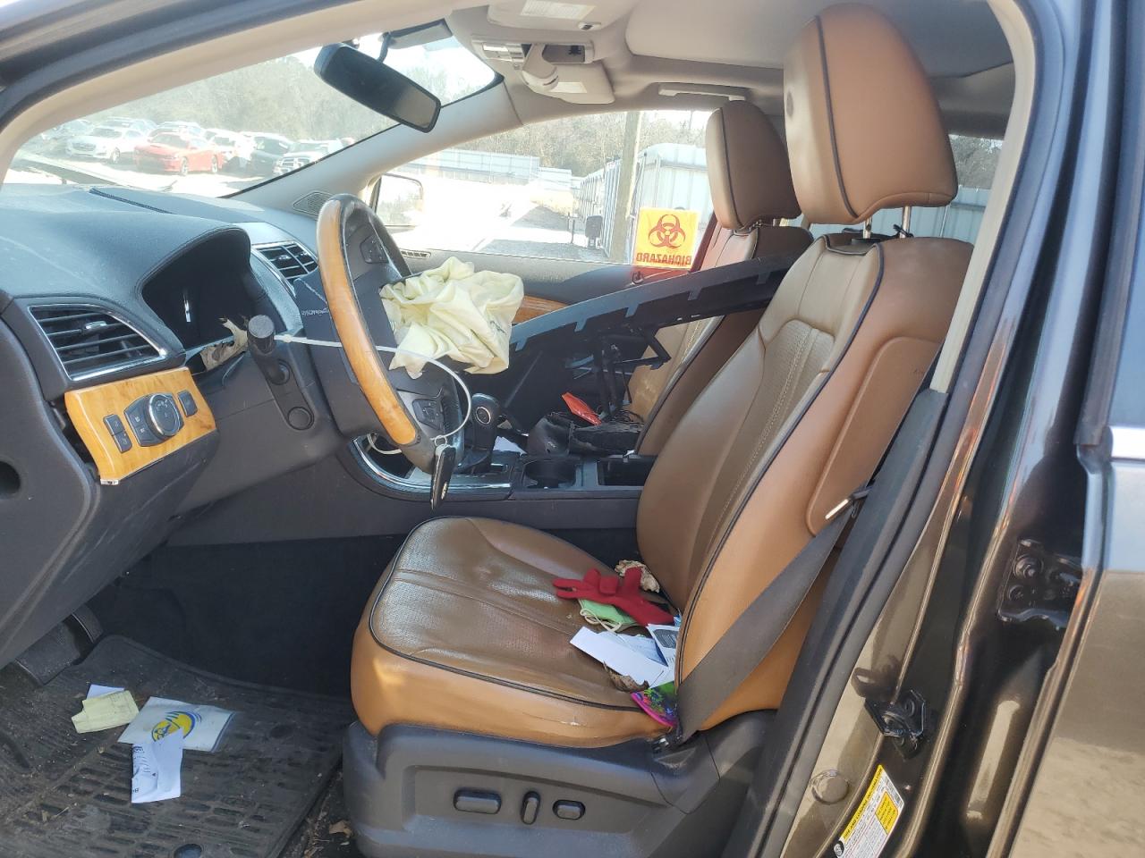 2011 Lincoln MKX VIN 2LMDJ6JK8BBJ13892 Copart auction photo, front end damage thumbnail 7
