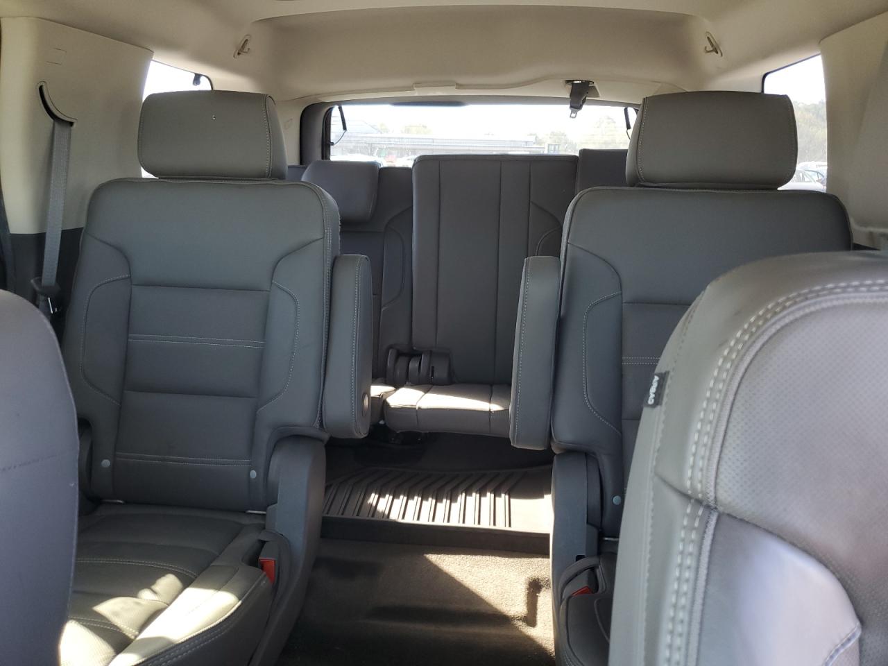 2015 GMC Yukon VIN 1GKS1CKJ2FR665259 Copart auction photo, front end damage thumbnail 10