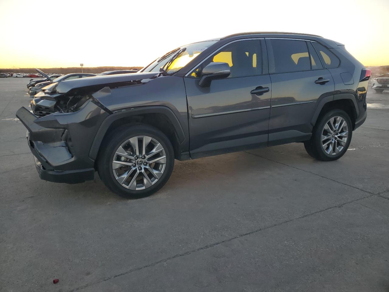 2021 Toyota RAV 4 VIN 2T3C1RFV2MW152669