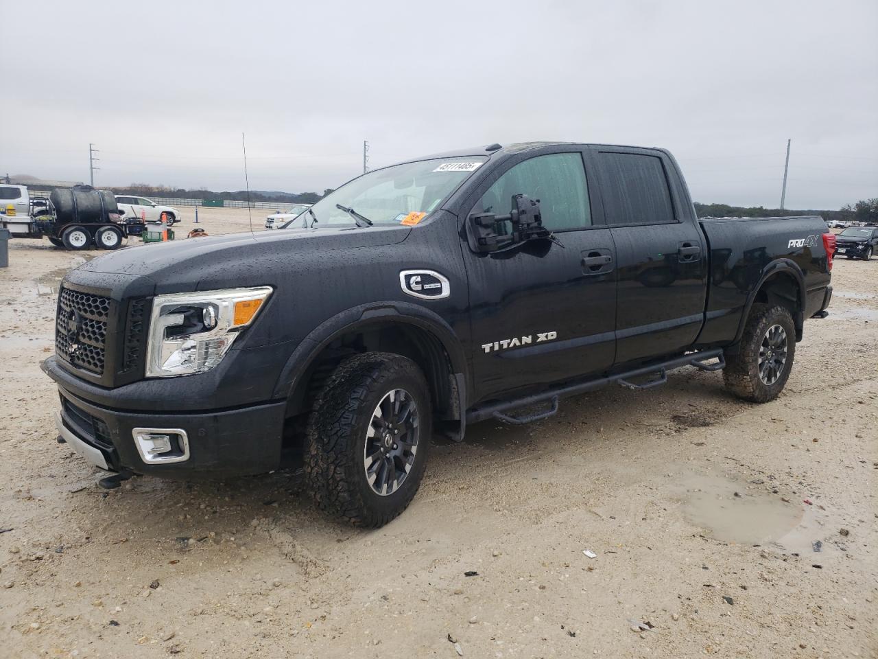 2017 Nissan Titan VIN 1N6BA1F48HN535966