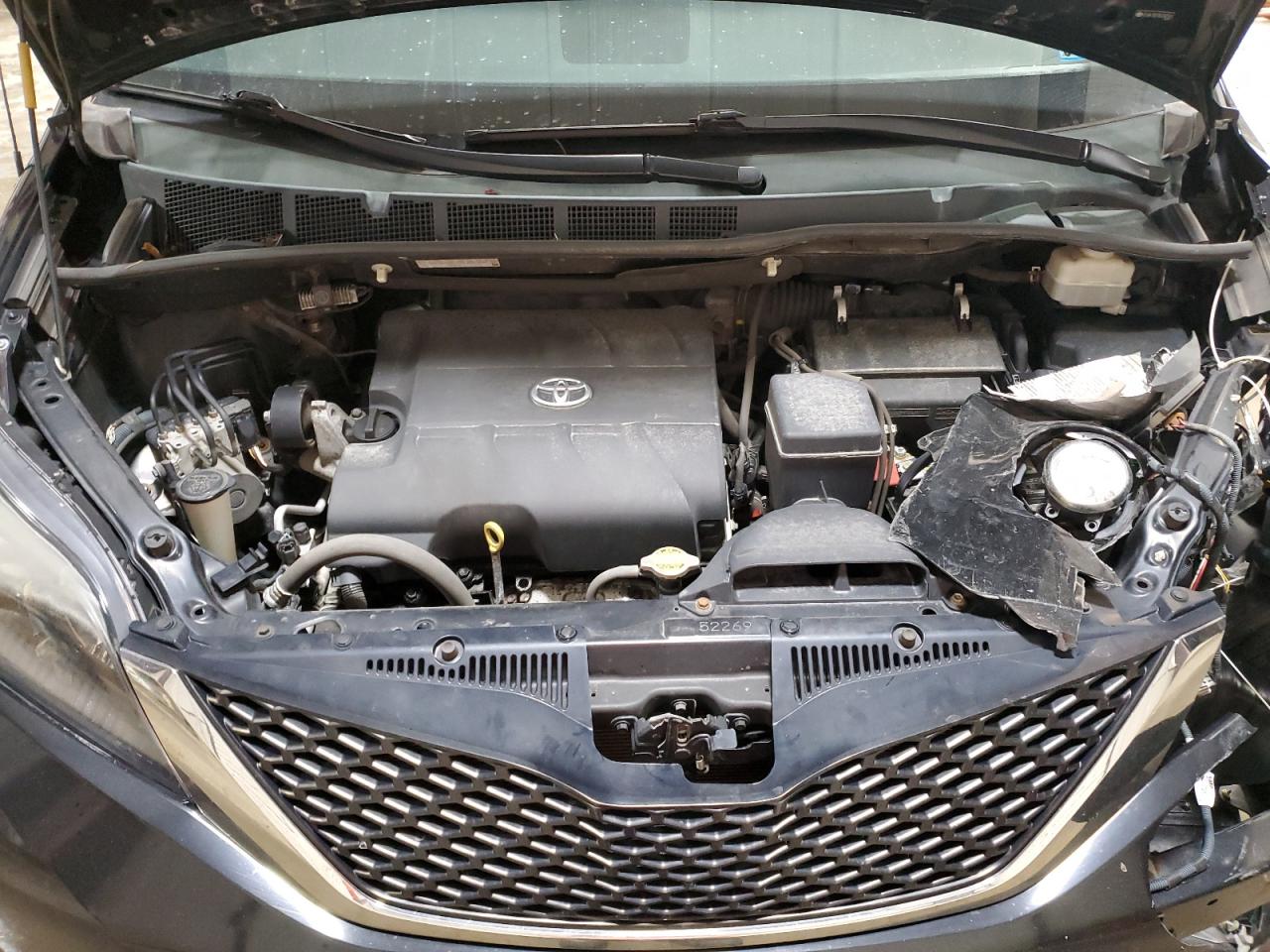 2013 Toyota Sienna VIN 5TDXK3DC0DS297501 Copart auction photo, front end / side damage thumbnail 12