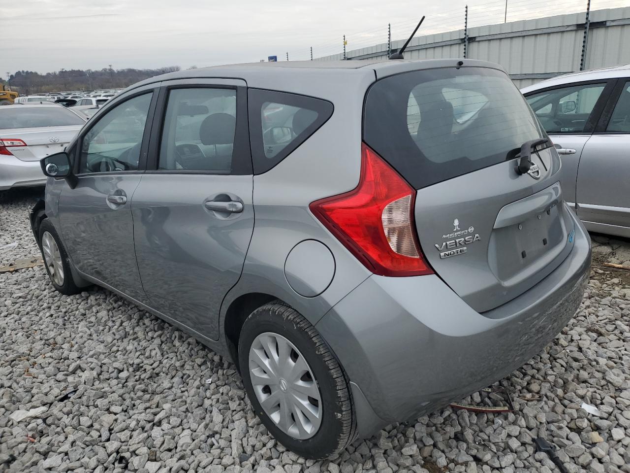 2015 Nissan Versa VIN 3N1CE2CP7FL438287 Copart auction photo, front end damage thumbnail 2