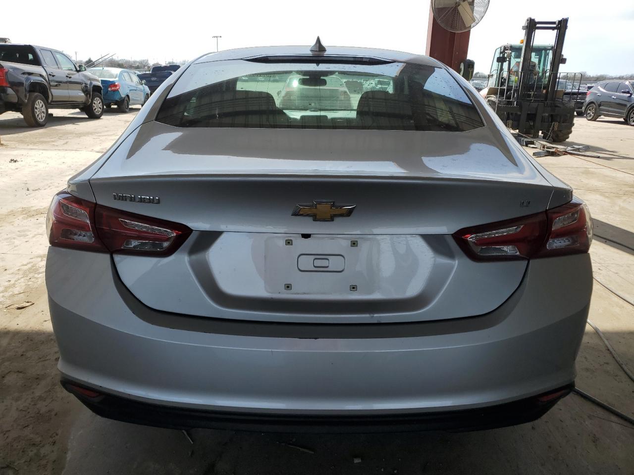 2022 Chevrolet Malibu VIN 1G1ZD5ST6NF124495 Copart auction photo, front end damage thumbnail 6