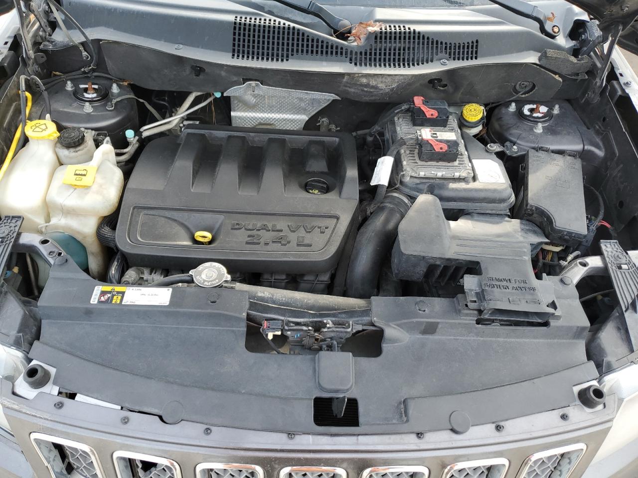 2016 Jeep Compass VIN 1C4NJCEB8GD664628 Copart auction photo, all over damage thumbnail 13