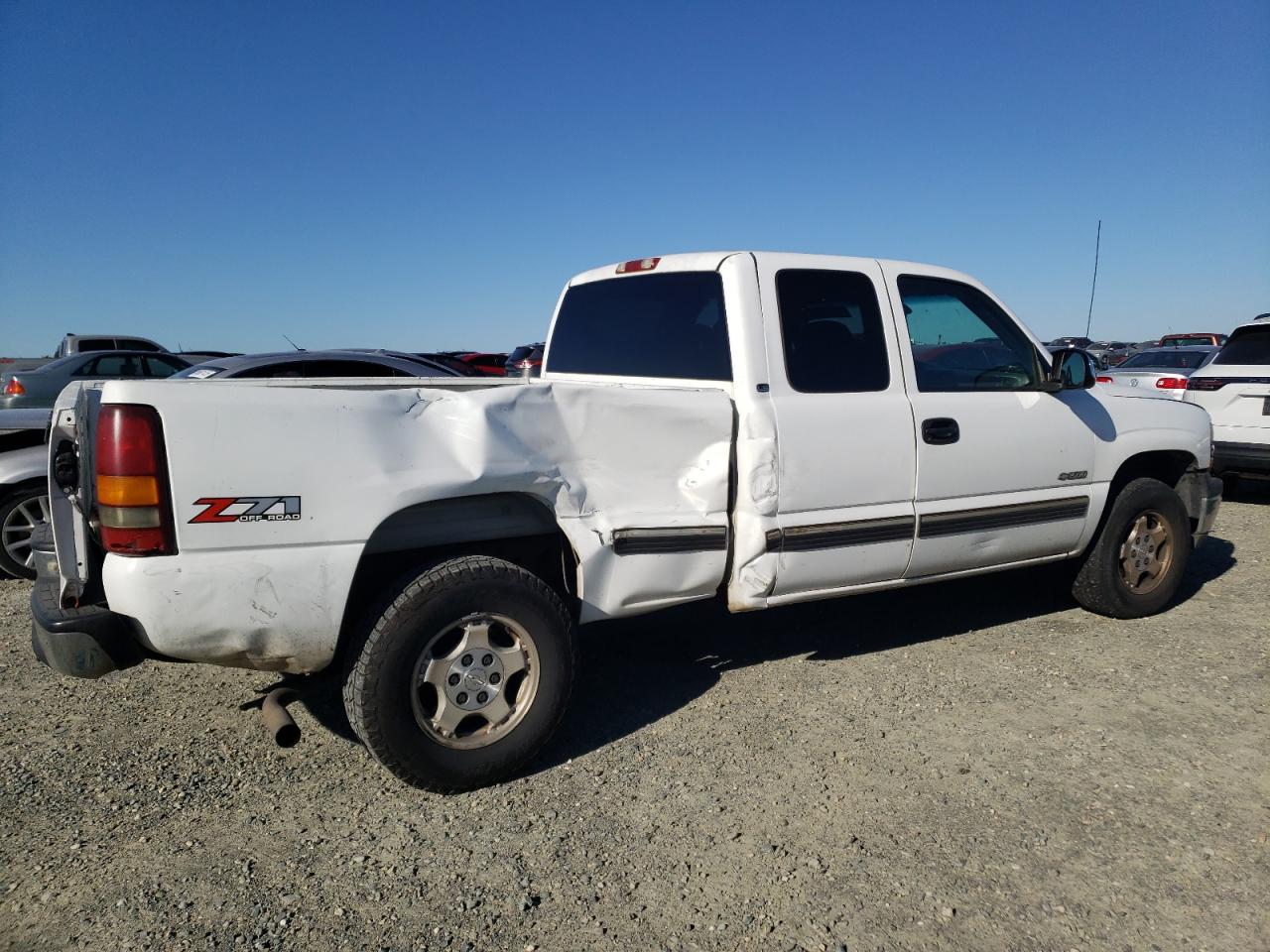 2001 Chevrolet Silverado VIN 1GCEK19T81E185616 Copart auction photo, rear end / side damage thumbnail 3