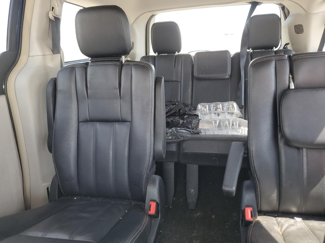 2014 Chrysler Town & Country VIN 2C4RC1BG5ER436595 Copart auction photo, biohazard/chemical damage thumbnail 10