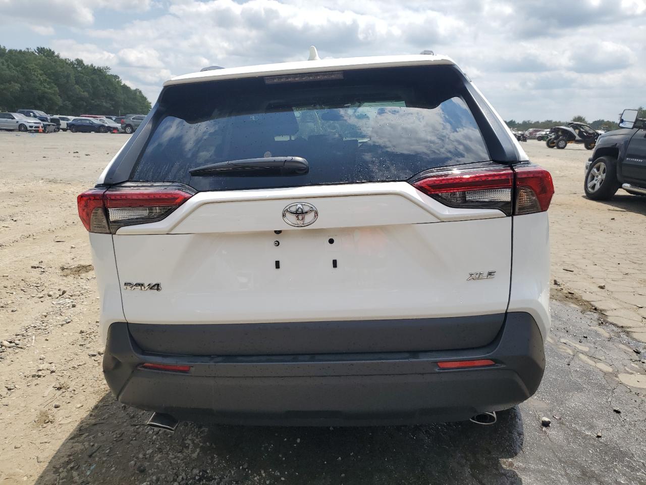 2023 Toyota RAV 4 VIN 2T3W1RFV6PW287560 Copart auction photo, front end / side damage thumbnail 6