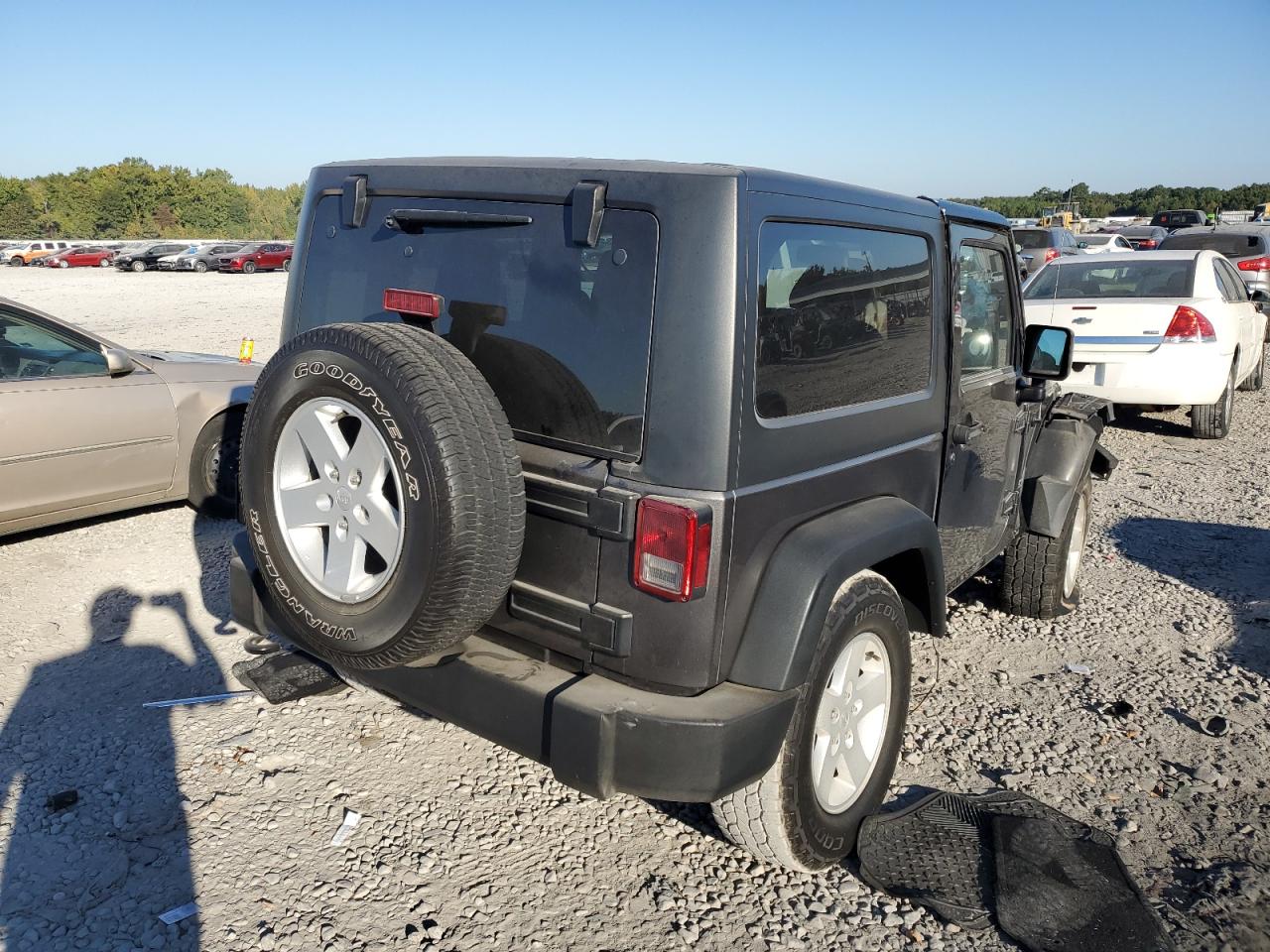 2017 Jeep Wrangler VIN 1C4AJWAG6HL521623 Copart auction photo, front end damage thumbnail 4