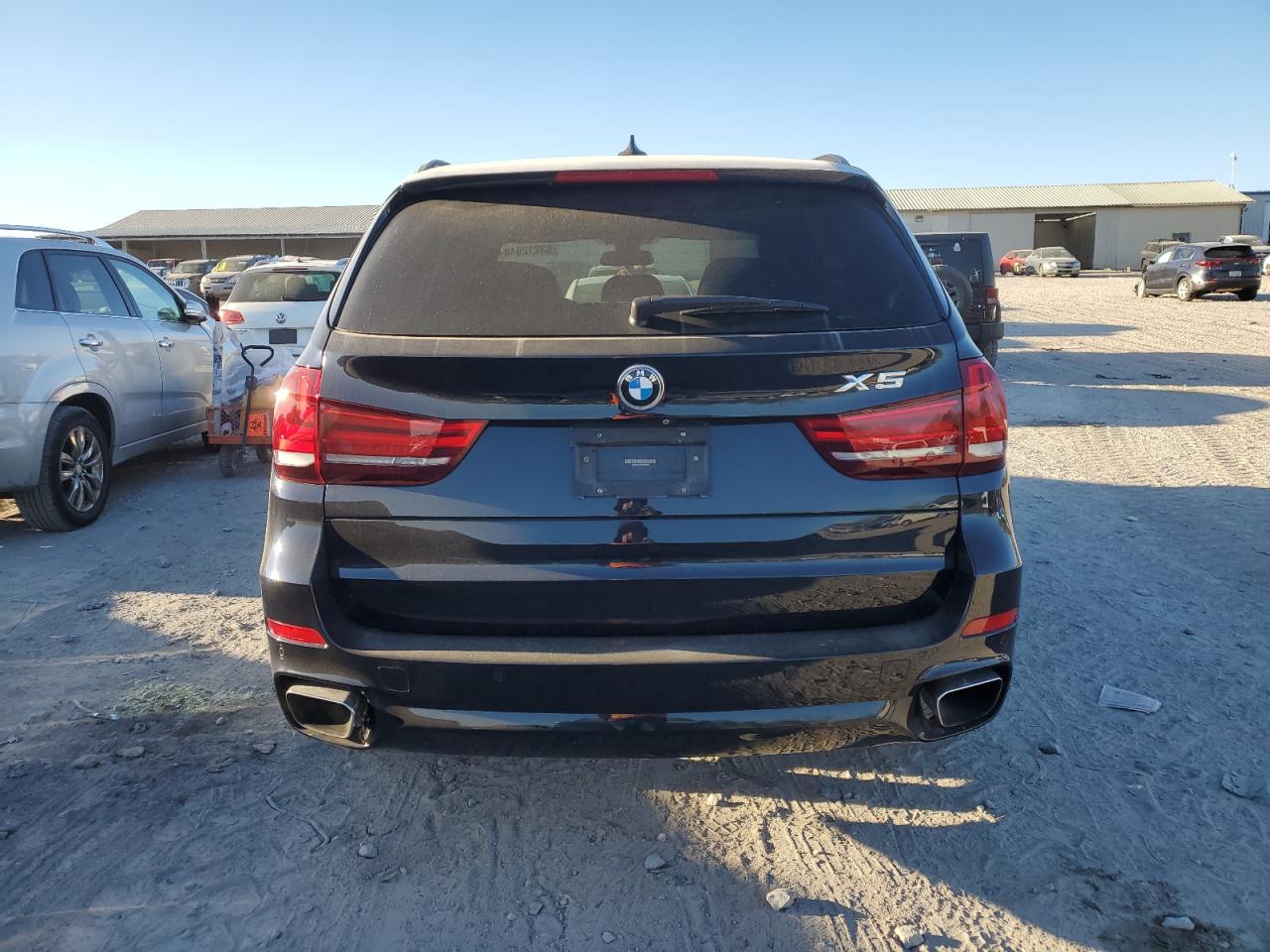 2015 BMW X5 VIN 5UXKR0C53F0K58297 Copart auction photo, front end / minor dent/scratches damage thumbnail 6