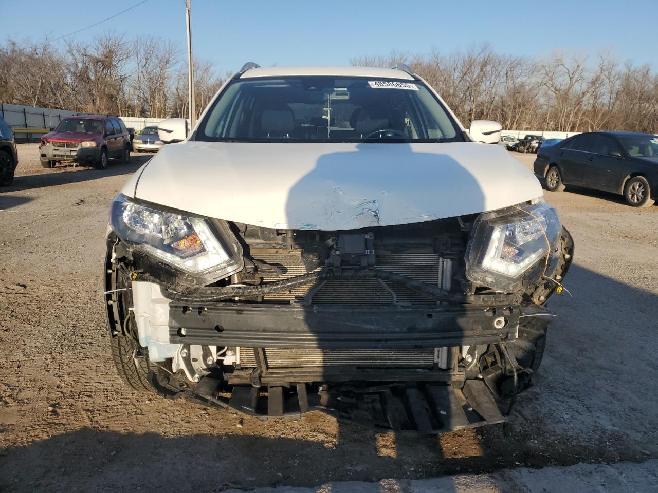 2019 Nissan Rogue VIN JN8AT2MT1KW267597 Copart auction photo, front end / minor dent/scratches damage thumbnail 5
