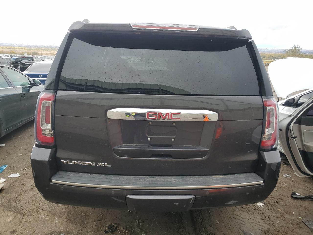 2016 GMC Yukon VIN 1GKS2GKC5GR461675 Copart auction photo, side damage thumbnail 6