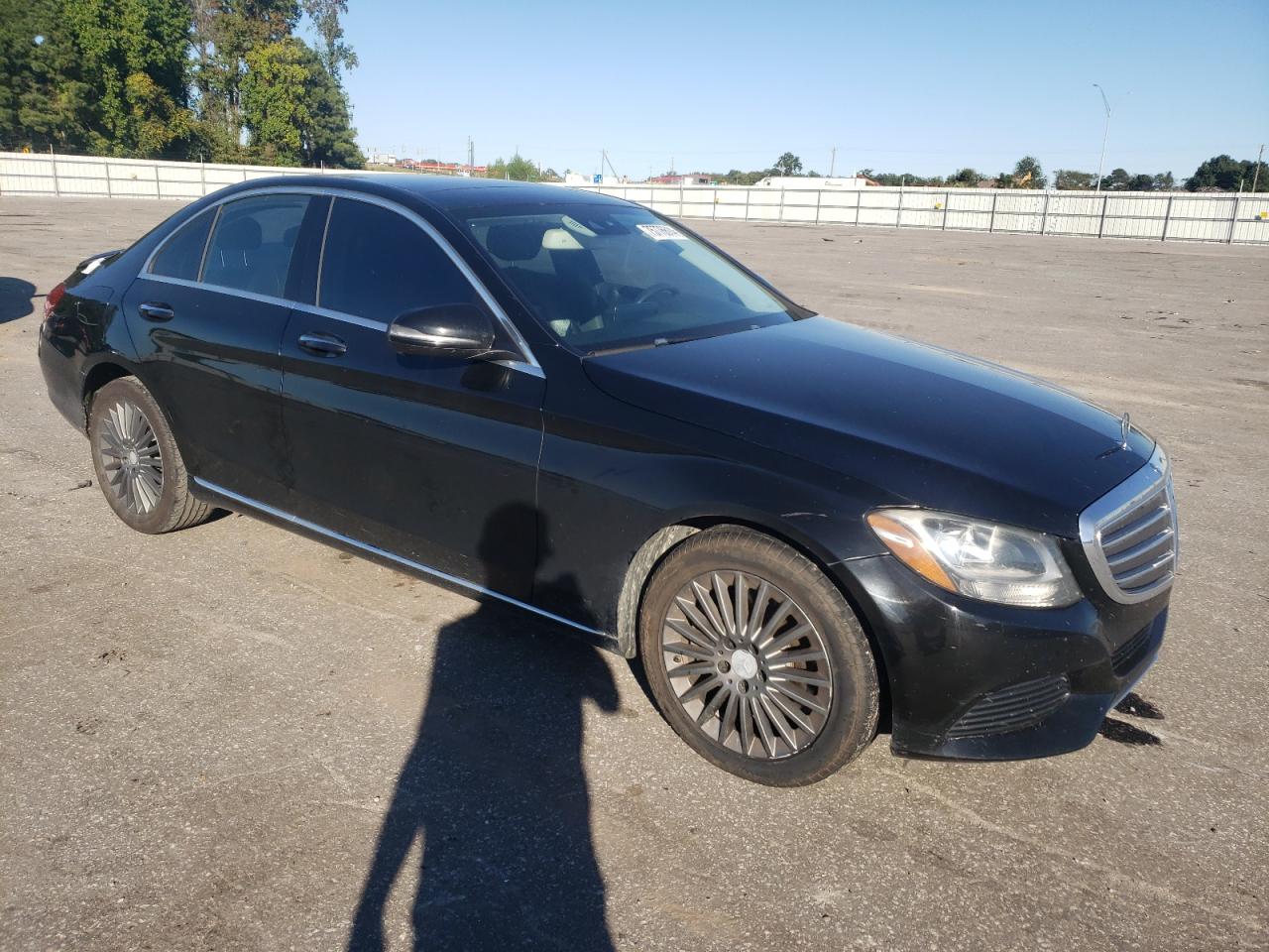 2016 Mercedes-Benz C-klasse VIN 55SWF4KB7GU142922 Copart auction photo, rear end damage thumbnail 4