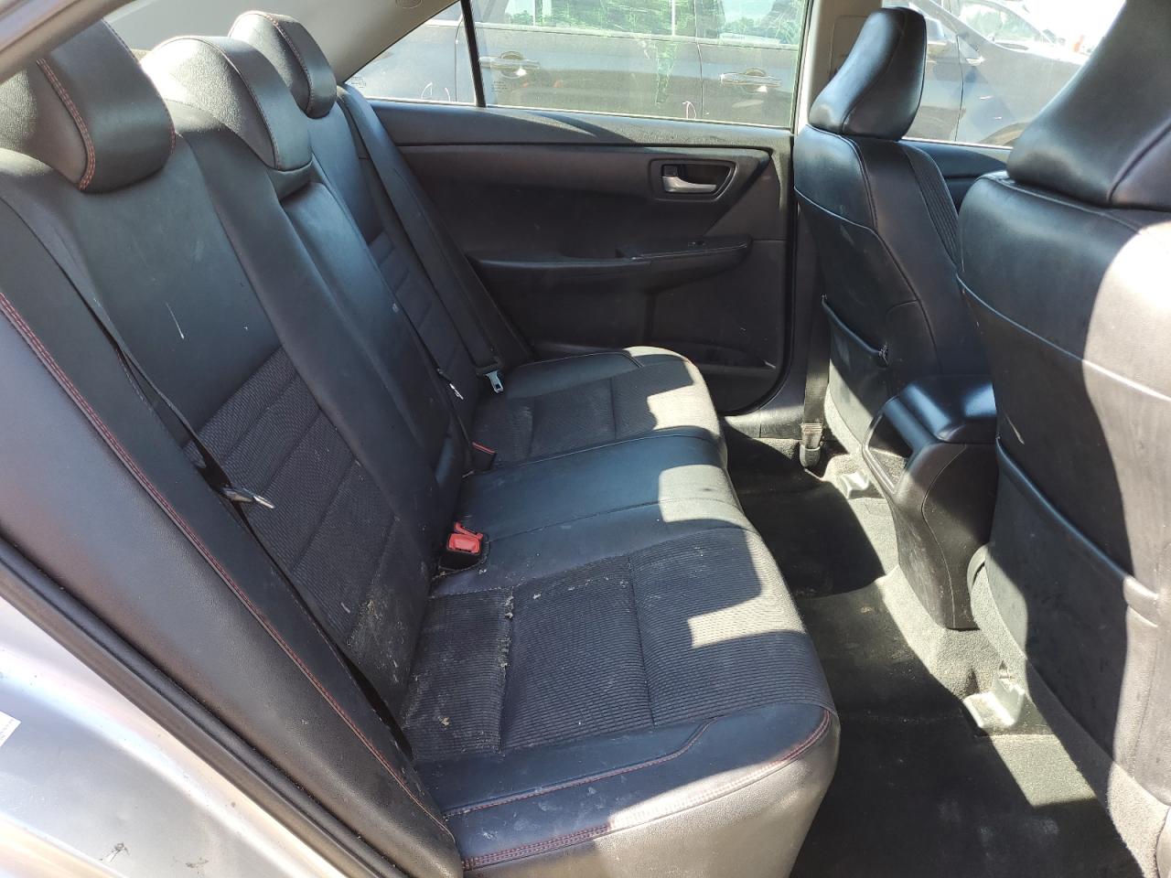 2016 Toyota Camry VIN 4T1BF1FK6GU571660 Copart auction photo, minor dent/scratches damage thumbnail 10