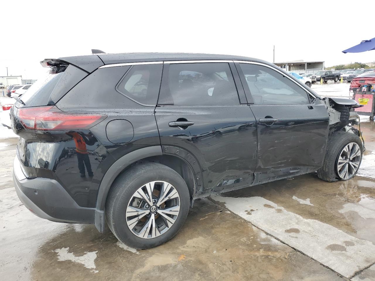 2021 Nissan Rogue VIN JN8AT3BA8MW016439 Copart auction photo, side / front end damage thumbnail 3