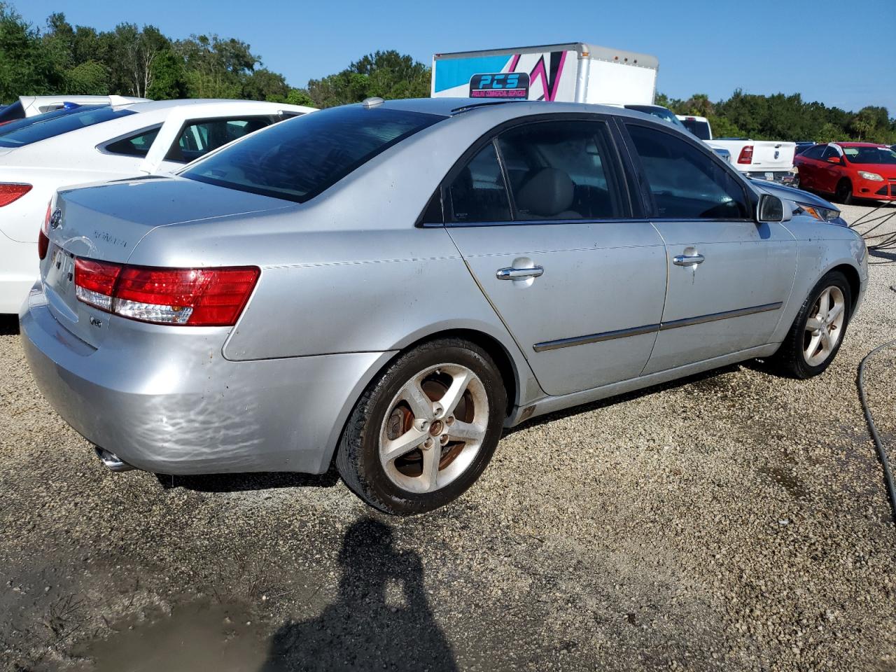 2008 Hyundai Sonata VIN 5NPEU46F78H300033 Copart auction photo, water/flood damage thumbnail 3