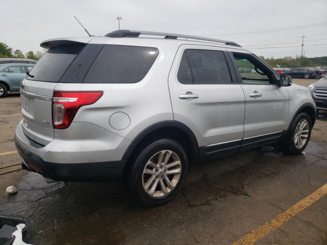 2014 Ford Explorer VIN 1FM5K8D84EGB29786 Copart auction photo, side damage thumbnail 3