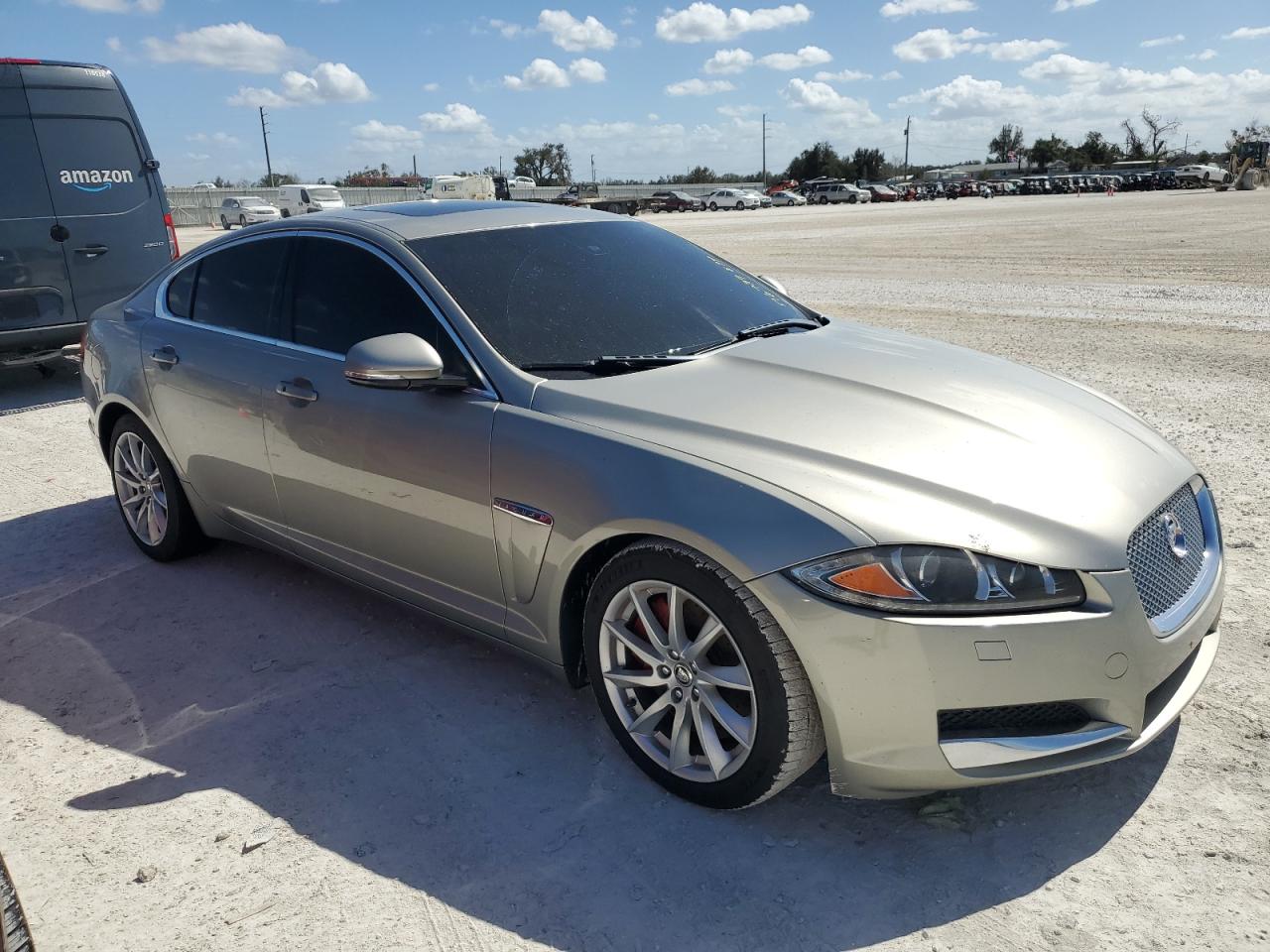 2012 Jaguar XF VIN SAJWA0FB1CLS21241 Copart auction photo, water/flood damage thumbnail 4
