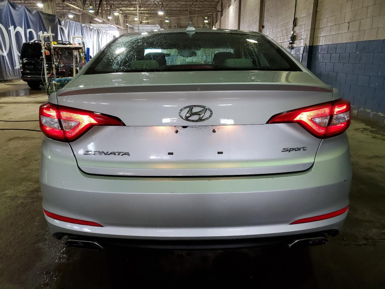 2015 Hyundai Sonata VIN 5NPE34AF5FH032168 Copart auction photo, minor dent/scratches damage thumbnail 6