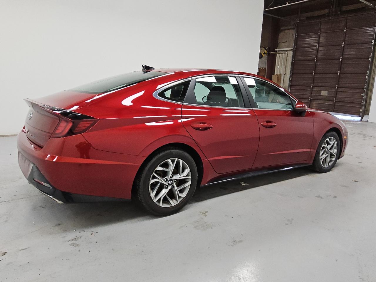 2023 Hyundai Sonata VIN KMHL64JA1PA318641 Copart auction photo, front end damage thumbnail 3