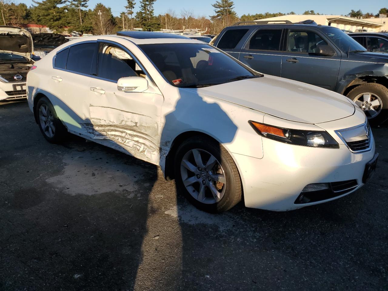 2013 Acura TL VIN 19UUA8F59DA010043 Copart auction photo, side / minor dent/scratches damage thumbnail 4