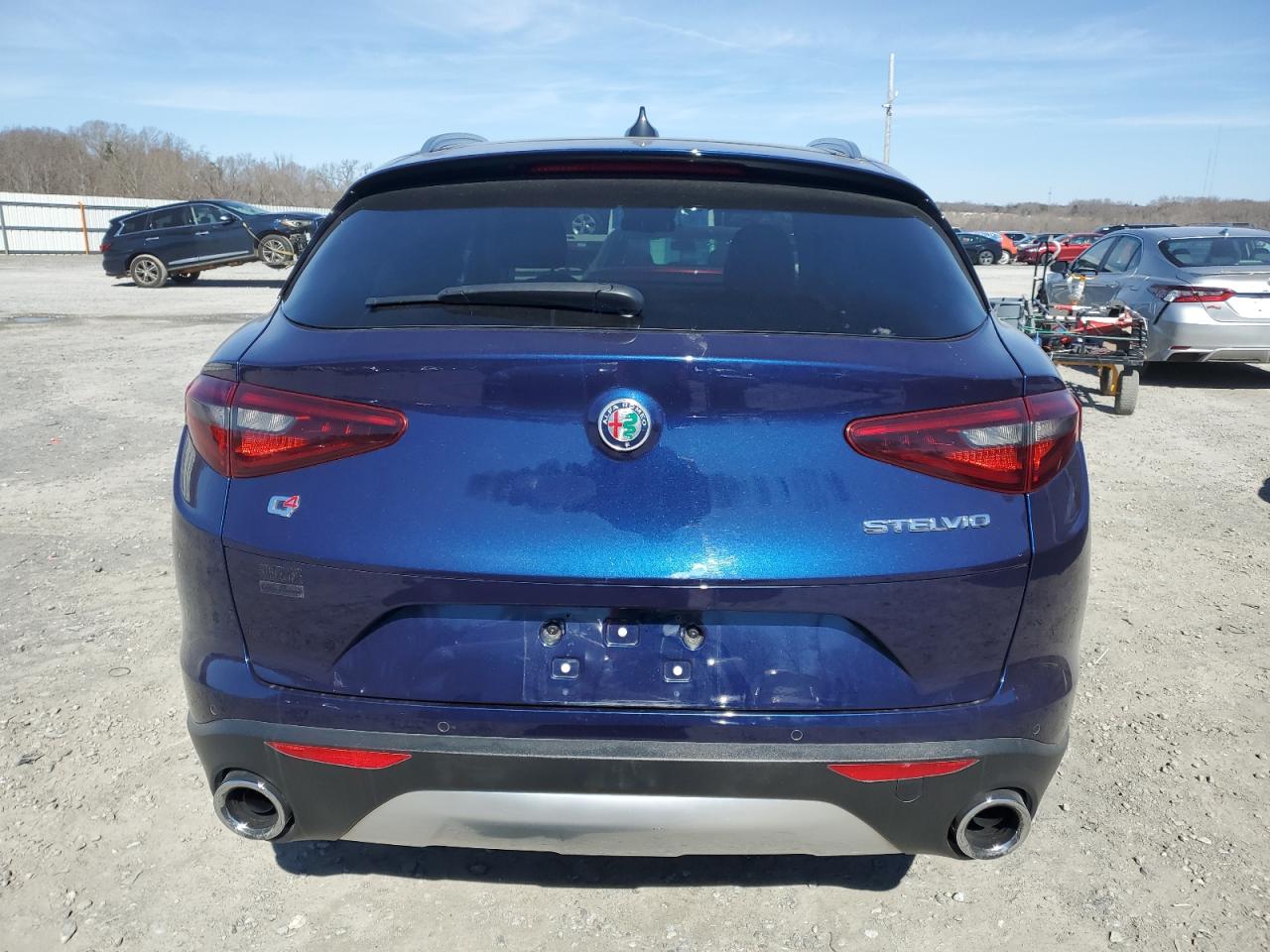 2019 Alfa Romeo Stelvio VIN ZASPAKBNXK7C69818 Copart auction photo, front end / minor dent/scratches damage thumbnail 6