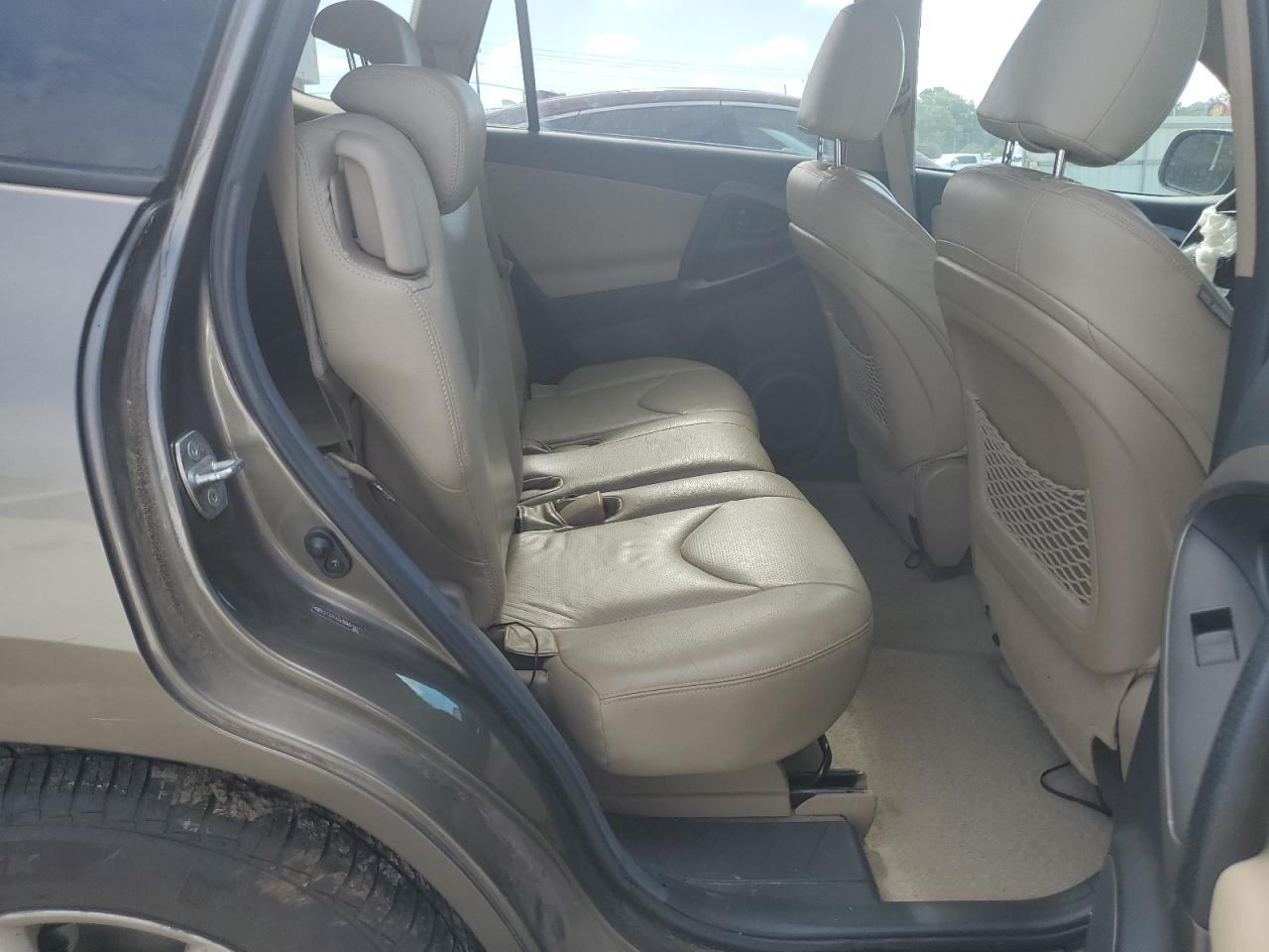 2011 Toyota RAV 4 VIN 2T3ZF4DV9BW076673 Copart auction photo, front end damage thumbnail 10