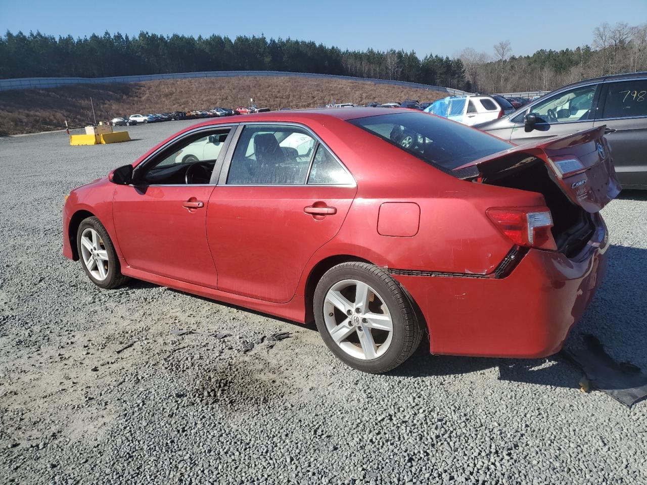 2014 Toyota Camry VIN 4T1BF1FK2EU798339 Copart auction photo, rear end damage thumbnail 2