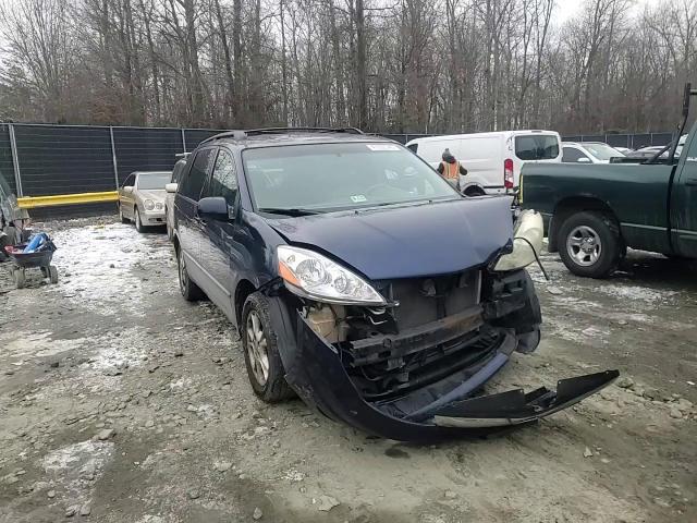 2006 Toyota Sienna VIN 5TDBA22C16S066068 Copart auction photo, front end damage thumbnail 11