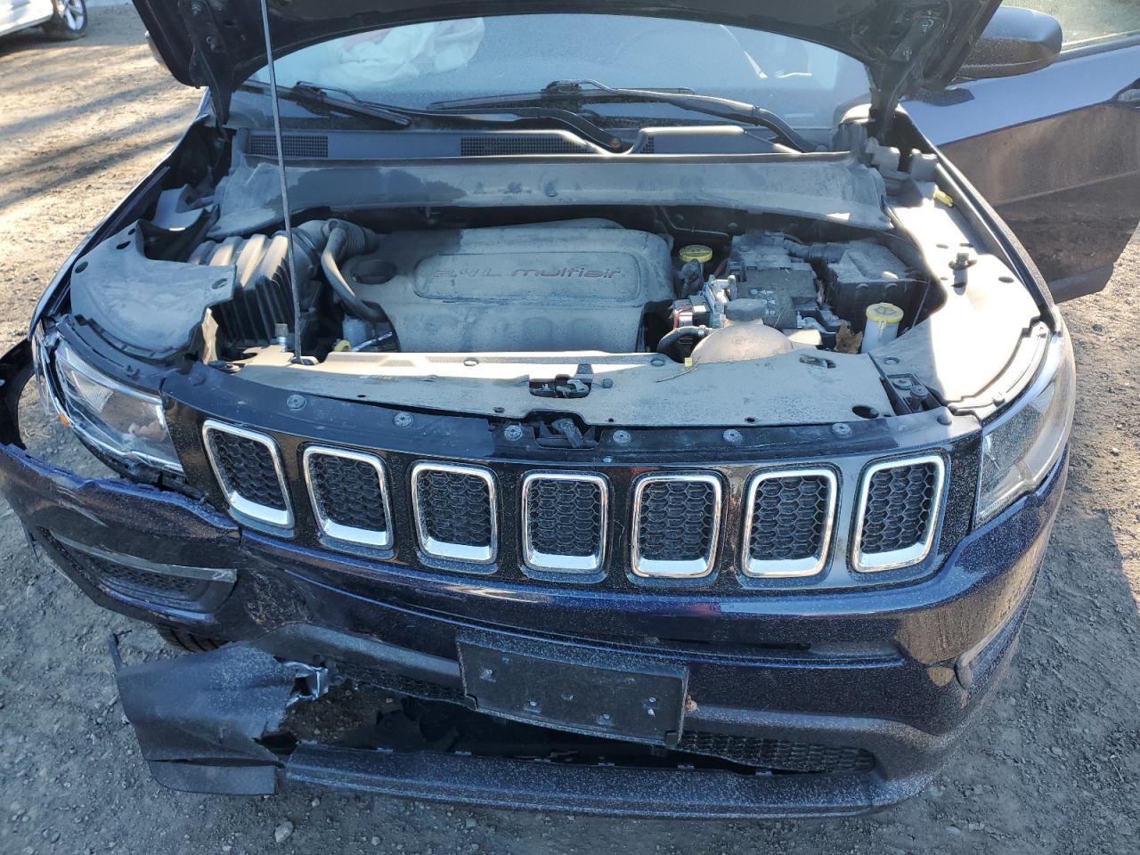 2017 Jeep Compass VIN 3C4NJDABXHT660734 Copart auction photo, front end / minor dent/scratches damage thumbnail 13