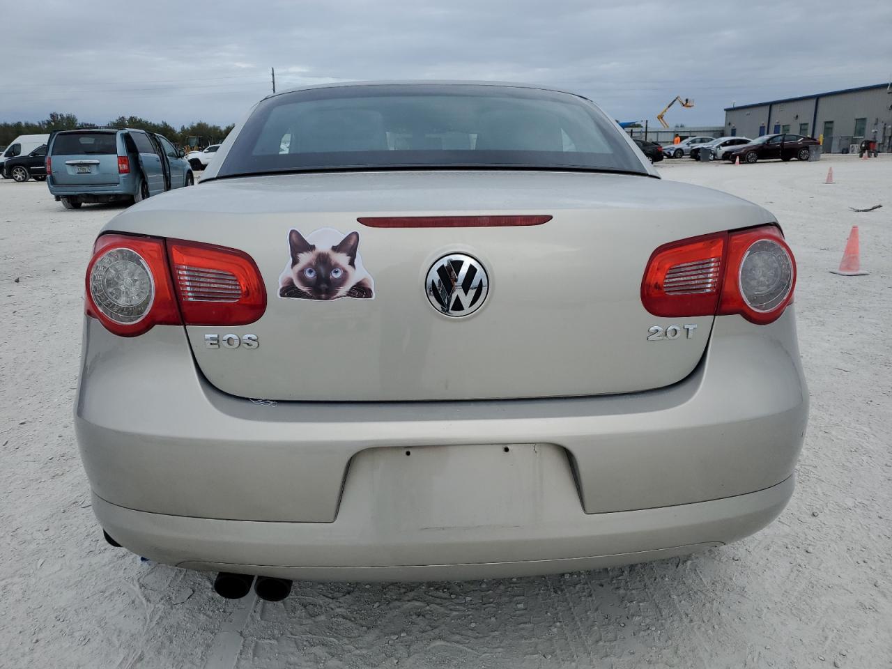 2009 Volkswagen Eos VIN WVWFA71F99V021349 Copart auction photo, front end damage thumbnail 6