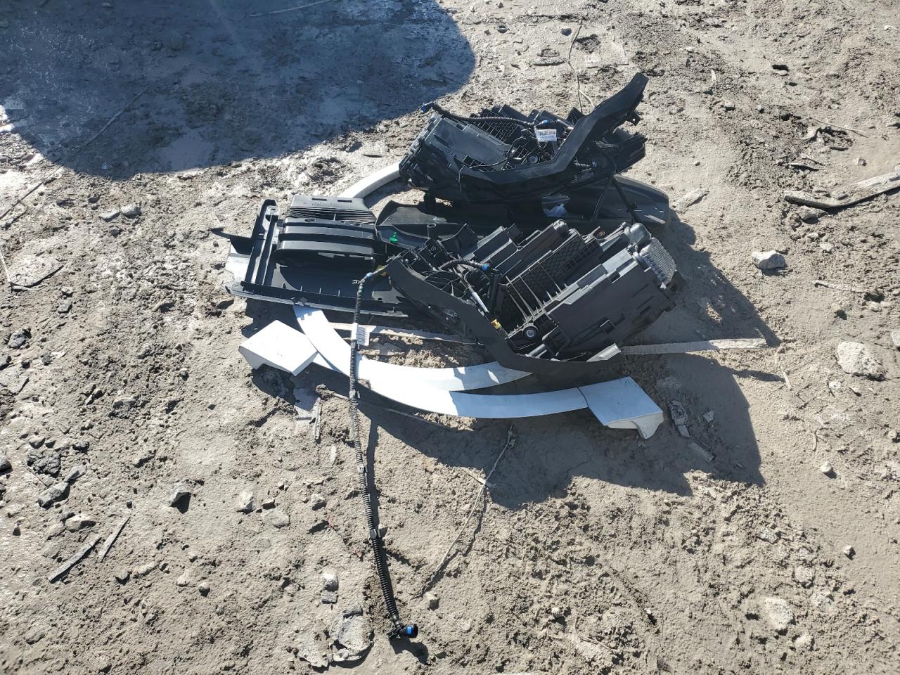 2023 Audi Q8 VIN WA1AVBF13PD036909 Copart auction photo, front end damage thumbnail 13