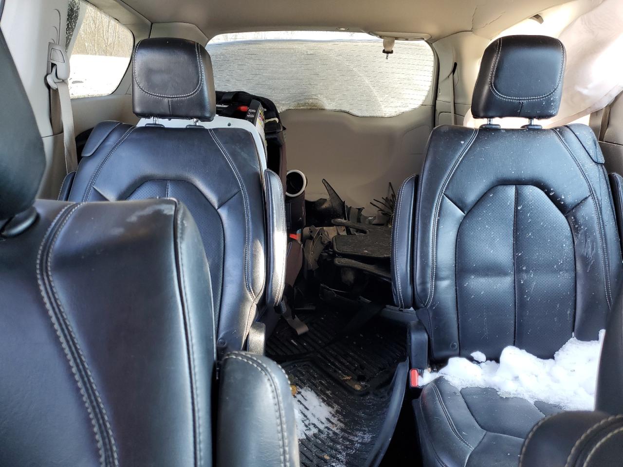 2021 Chrysler Voyager VIN 2C4RC1DG0MR542741 Copart auction photo, side damage thumbnail 10