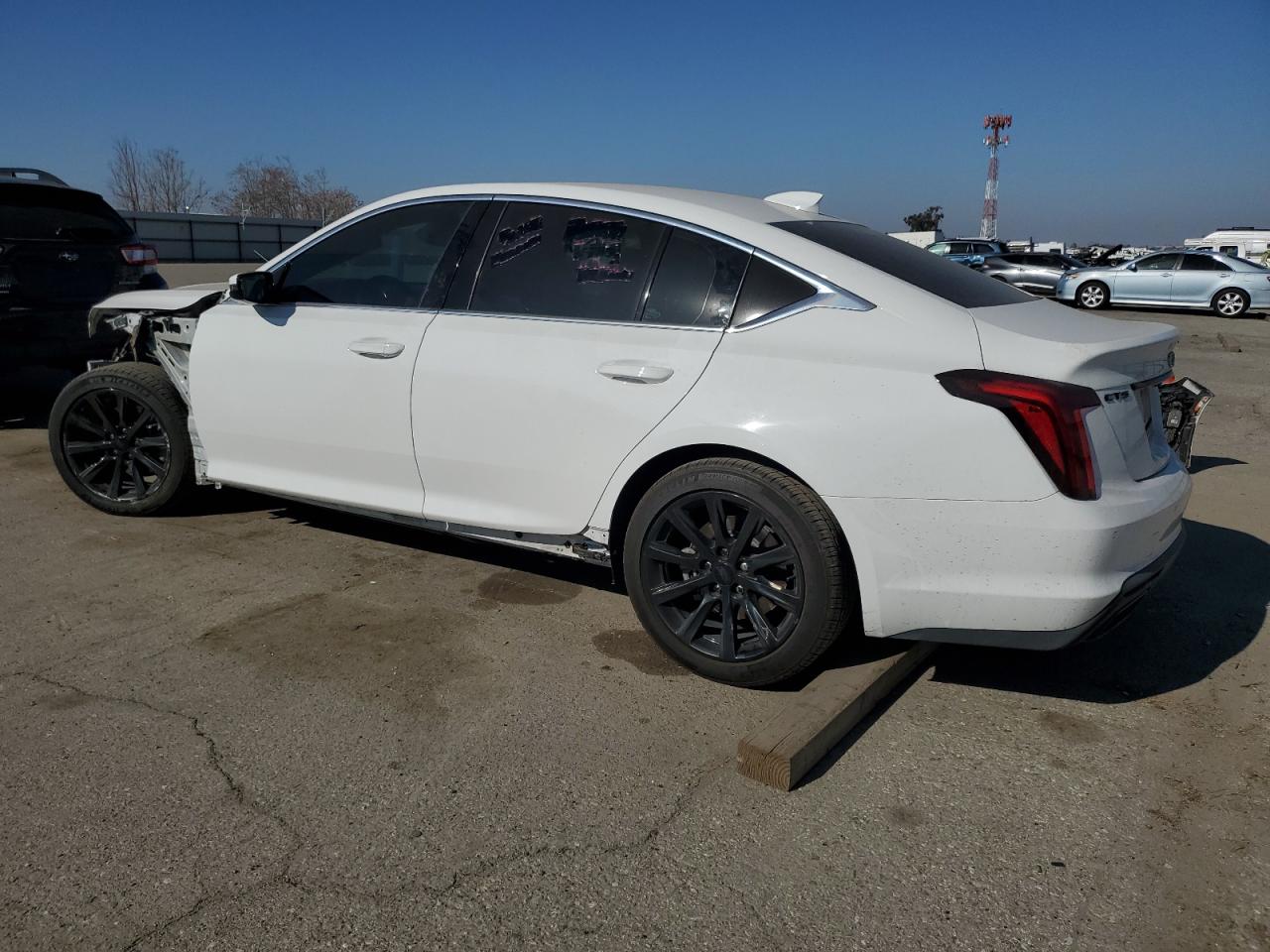 2022 Cadillac CT5 VIN 1G6DM5RK6N0136036 Copart auction photo, front end / side damage thumbnail 2
