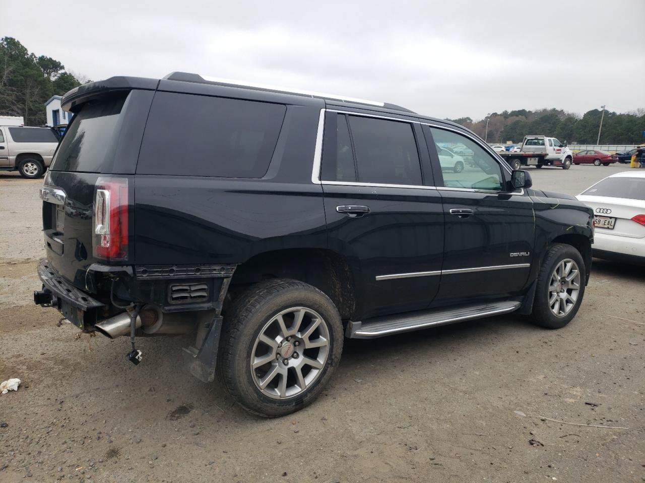 2015 GMC Yukon VIN 1GKS2CKJ8FR720519 Copart auction photo, front end / rear end damage thumbnail 3