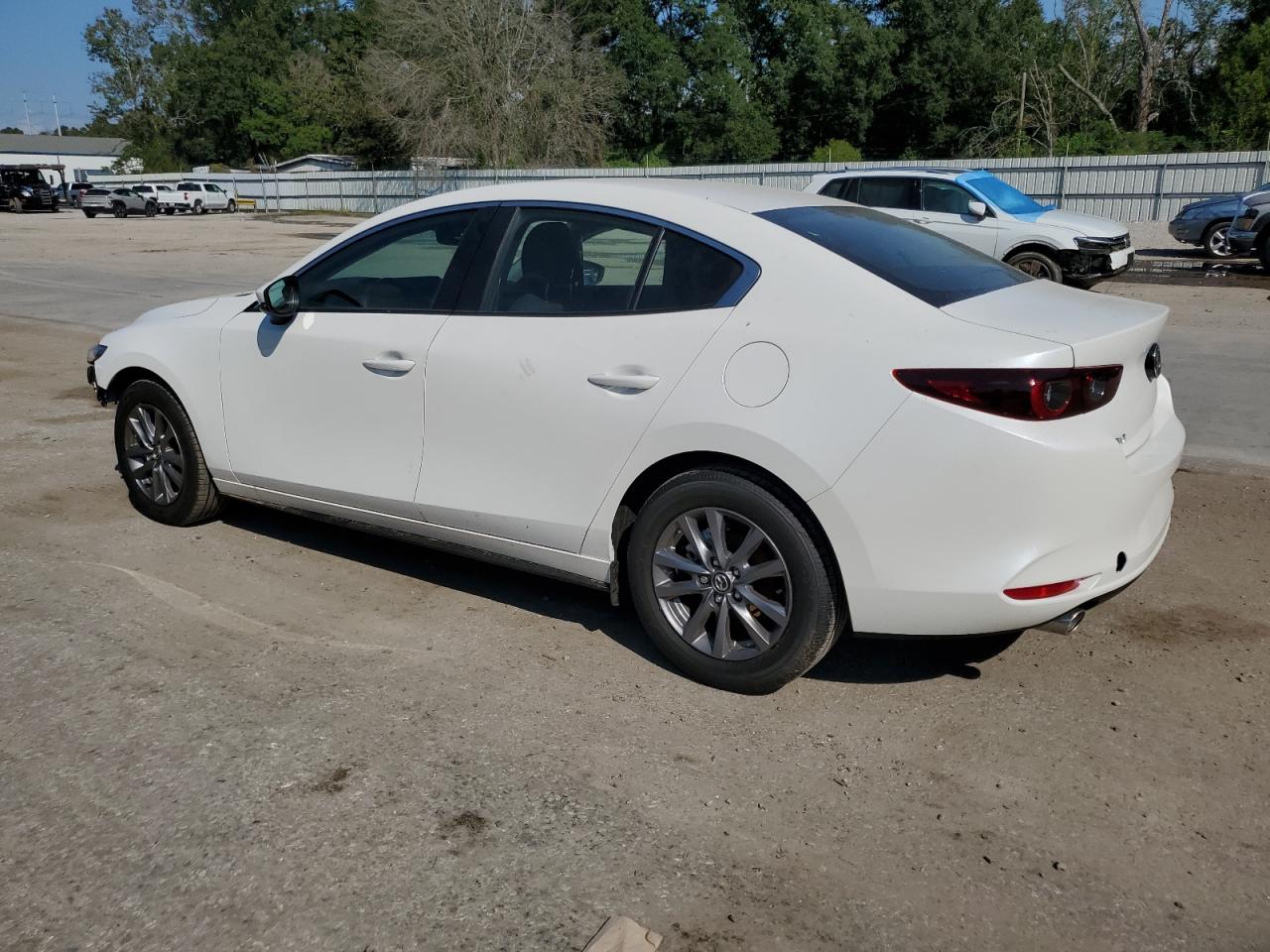 2024 Mazda 3 VIN 3MZBPAAM4RM432643 Copart auction photo, front end / undercarriage damage thumbnail 2