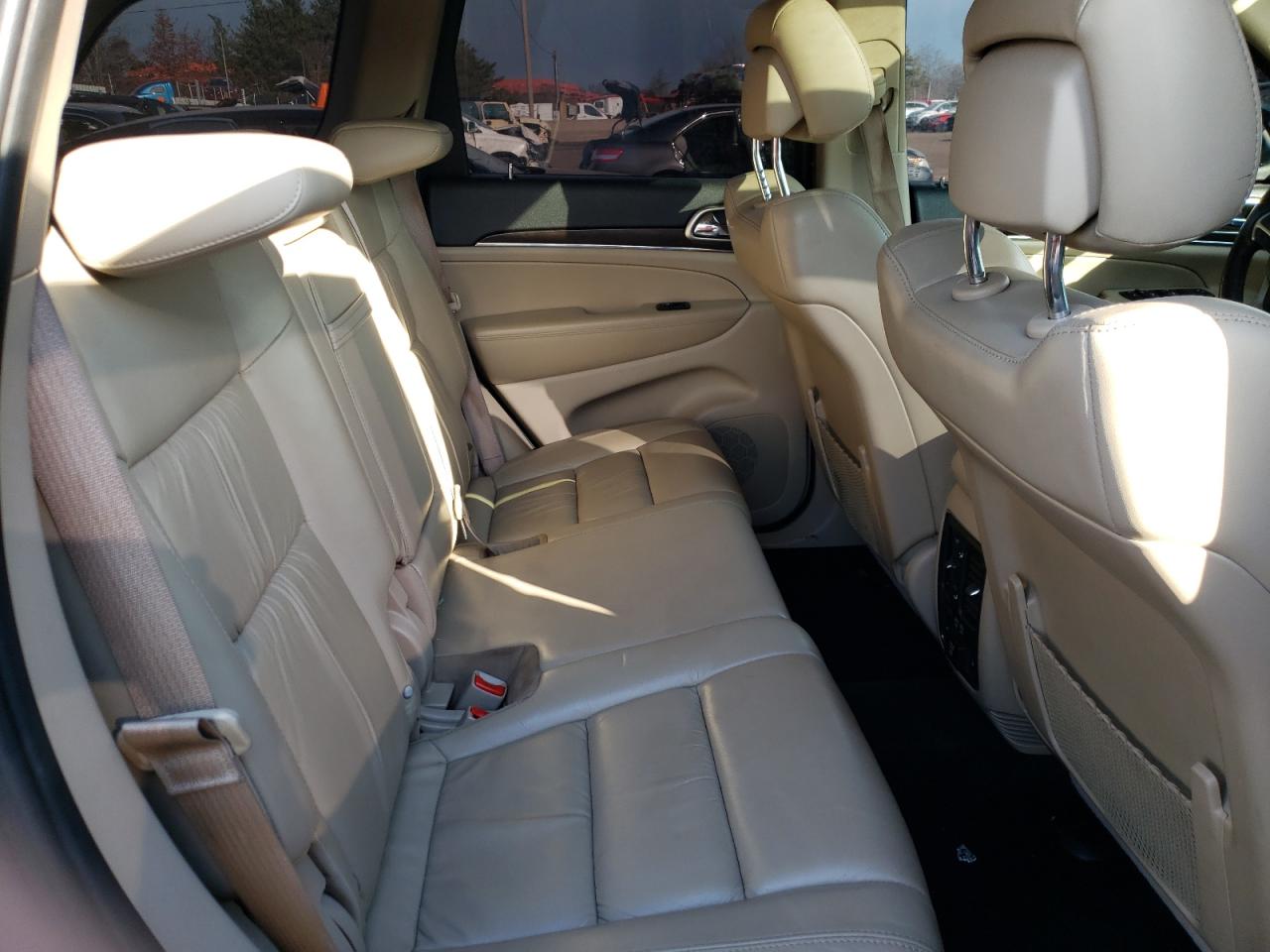 2014 Jeep Grand Cherokee VIN 1C4RJFBG3EC363724 Copart auction photo, vandalism / front end damage thumbnail 11